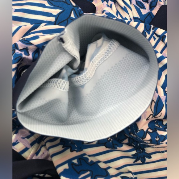 Sweaty Betty Cycling Short Sleeve Jersey Blue Floral Grid Print ~ Sizes: Various - Picture 8 of 15